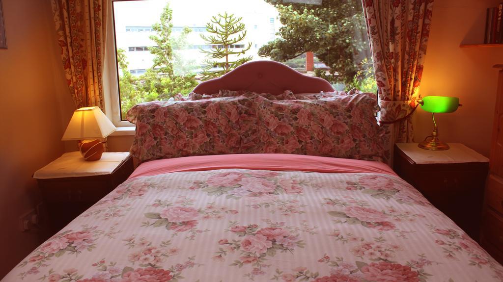 City Centre B & B 런던데리 외부 사진